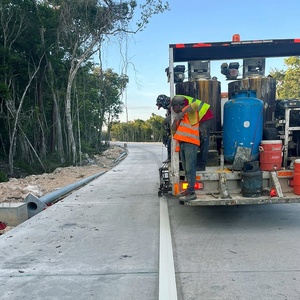 100 ℃ tan điểm nhựa nhiệt dẻo giao thông màu trắng sơn thân thiện với môi trường dòng đánh dấu sơn cho ứng dụng phun màu xanh lá cây - Product Image 5