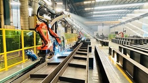 New Manufacture Product H Beam Robotic Automatic Welding Robot <b>Working</b> <b>Station</b> for Sale - Product Image 5