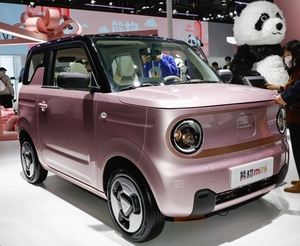 2025 Geely Panda Mini Pure Electric Micro Car Coche eléctrico ecológico Tecnología de carga rápida White Geely Panda Mini - Product Image 2