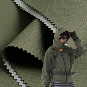 베스트 셀러 100% 폴리에스터 방수 탄성 직물 친환경 하드 쉘 적층 소녀 스포츠웨어 및 운동복 - Product Image 1