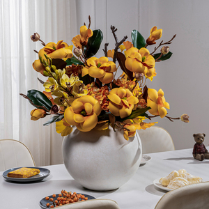Composizione Floreale di Lusso <span class=keywords><strong>in</strong></span> Seta Artificiale, Ramo di Magnolia Realistico Bianco <span class=keywords><strong>in</strong></span> <span class=keywords><strong>Vaso</strong></span>, Decorazione per Casa, Regalo di Natale e Laurea - Product Image 3