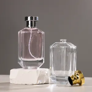 100ml lüks Hosohedron 3 D cam boş parfüm şişesi ile yağ püskürtme şişesi pompa özel şişe altın vidalı kapak Logo ile mevcut