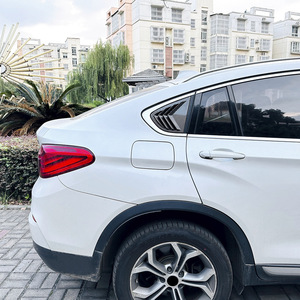 Autocollants de persiennes de fenêtre pour BMW X4 F26 2014-2018, texture fibre de carbone, noir piano, ABS adhésif, modification extérieure - Product Image 2