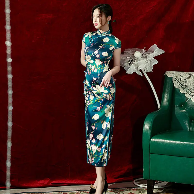 वसंत नई हरित सुरुचिपूर्ण रेट्रो महिलाओं चीनी पारंपरिक पोशाक Qipao मुद्रण Cheongsam लंबे क्यूई पाओ कपड़े आकार 4XL