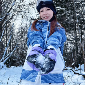 Combinaison <span class=keywords><strong>de</strong></span> <span class=keywords><strong>ski</strong></span> et <span class=keywords><strong>de</strong></span> snowboard une pièce respirante pour femmes personnalisées pour les amateurs <span class=keywords><strong>de</strong></span> plein air conception sans couture en hiver - Product Image 2