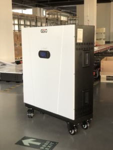Batteries solaires au lithium 15KWH 51.2V 300AH 15KWH sur roues pour système de stockage d'énergie solaire - Product Image 4