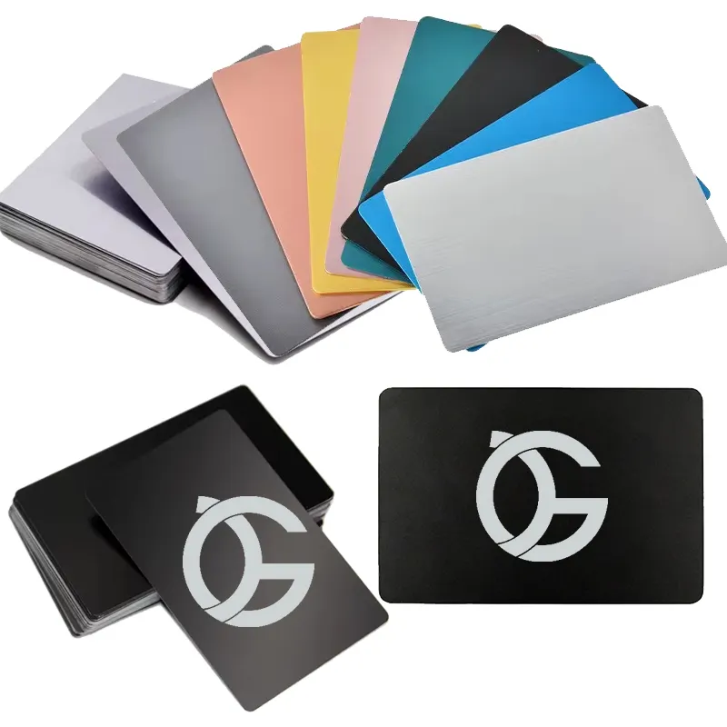 Tarjetas de crédito de metal grabadas con láser personalizadas, tamaño estándar en blanco, 0,8mm, tarjetas de visita de acero inoxidable a granel personalizadas