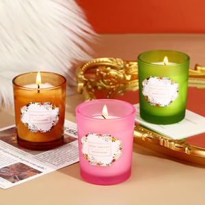 Vela perfumada de cera de soja de 60g personalizada al por mayor, caja de regalo de vela de fragancia de copa de cristal sin humo romántica - Product Image 4