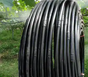 Bande latérale d'égouttement de tuyau rond d'irrigation goutte à goutte en ligne de 16mm pour le système d'économie d'eau de jardin