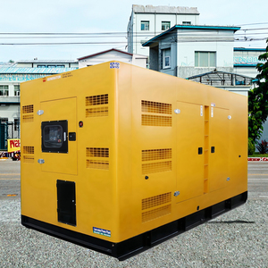 เครื่องกำเนิดไฟฟ้าแบบเงียบ 100 KVA 150 KVA 300 KVA 3 เฟส 4 สาย ระบบสตาร์ท 24V ระบบระบายความร้อนด้วยน้ำ แบบเก็บเสียงพิเศษ - Product Image 1