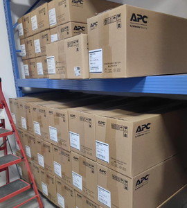 Alimentation sans interruption UPS SPRM10KL 10KVA/10KW 220V, UPS à montage en rack avec batterie externe, conçu pour les bureaux - Product Image 5
