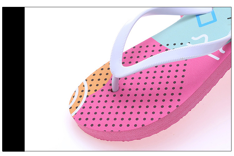 Hot Printed Flip-flops Women Non-slip Beach Slippers PE PVC Soft Flat Filp Flops