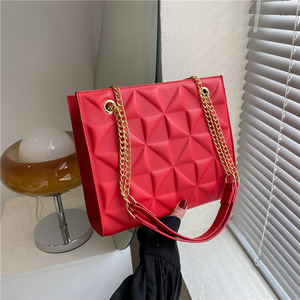 THK0104 Petit sac à main carré en PU à la mode Irrégulier avec lettre Tassel Sac à bandoulière messager polyvalent avec chaîne - Product Image 2