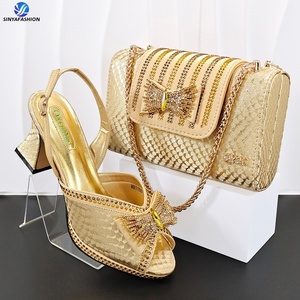 <span class=keywords><strong>Scarpe</strong></span> da <span class=keywords><strong>Donna</strong></span> Sinya per Feste con Set di Borse Abbinate con Pietre, Belle <span class=keywords><strong>Scarpe</strong></span> e Borse Fatte a Mano per Matrimoni - Product Image 4