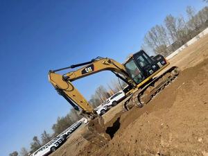 Pelle sur chenilles Caterpillar 315D2 d'occasion fabriquée au Japon Modèle 2021 Pompe de boîte de vitesses moteur en excellent état de 17 tonnes - Product Image 6