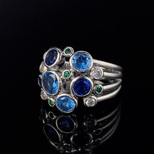 Anello da Donna F1626 con Zirconia Cubica Creata in Laboratorio, Incastonatura a Castone, Pietra Rotonda, Gioiello alla Moda, Regalo - Product Image 3