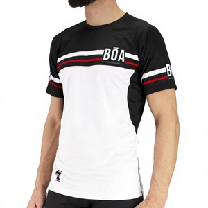 Haut de compression personnalisé pour grappling, BJJ, MMA, séchage rapide, tissu extensible, sublimation, pour l'entraînement - Product Image 3
