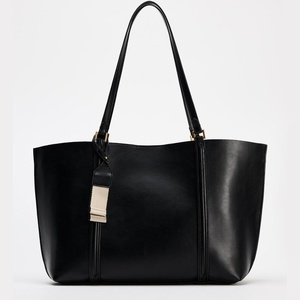 กระเป๋าสะพายไหล่แม่สามีสุดหรู ดีไซน์เรียบง่าย ใช้ได้หลากหลาย เหมาะกับการทำงาน จุของได้เยอะ กันน้ำ สายสะพายเดี่ยว - Product Image 5