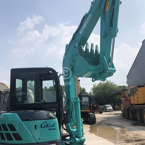 รถขุดขนาดเล็ก Kobelco SK35 มือสอง สภาพดี พร้อมระบบไฮดรอลิก ปั๊มและเครื่องยนต์ Kawasaki แบบตีนตะขาบ น้ำหนัก 3.6 ตัน - Product Image 6