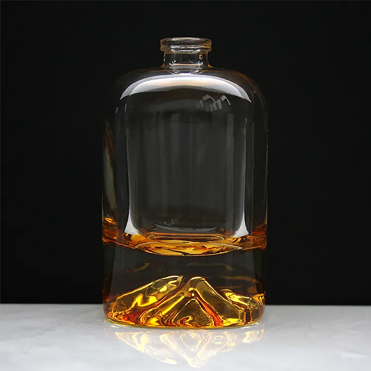 Design your own heavy bottom new 2022 mountain bottom unique luxury perfume glass bottle