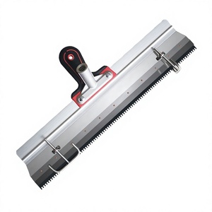 Raclette crantée en acier OEM 560 mm pour époxy et <span class=keywords><strong>ciment</strong></span>, outil de nivellement de sol autolissant, vente en gros, DIY - Product Image 4