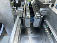 Nouvelle machine de taraudage personnalisée M32 de conception Machine de taraudage de tuyau en aluminium à alimentation automatique
