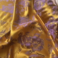 Wunderschönes Großblumen-Design Regulärer Stil Lagerware Rabattpreis Hochwertige Seiden-Jacquard-Stoffe für Kleidung und Kostüme