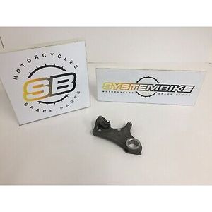 Staffa per pinza freno posteriore per Yamaha R1 2007-2014, ricambi freno moto - Product Image 1