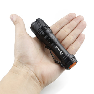 Mini lampe de poche LED en alliage d'aluminium, 3 modes, batterie AAA, portable, E502, couleur or - Product Image 4