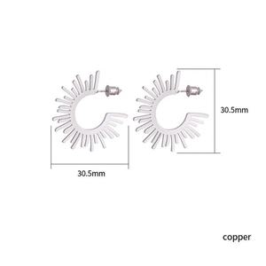 European Style Sun Charm Earrings Minimalist C-shaped Ear <b>Studs</b> Retro Jewelry Women Ins Viral Dainty Earrings Wholesale - Product Image 6