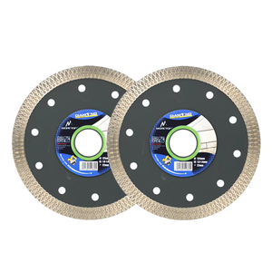 Disque diamanté turbo 125 mm pour carrelage céramique et porcelaine, sans éclats, à bord maillé pressé à chaud, 22 mm, 5 pouces, pour meuleuse, en stock - Product Image 1