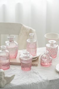 Vases à bourgeons en verre Ensemble de 30 Vases à bourgeons roses en vrac Mini bouteilles décoratives vintage Pièce maîtresse florale moderne pour mariage de fleurs - Product Image 2