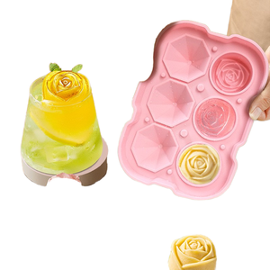Molde de silicona rosa para cubitos de hielo con forma de rosa, 6 cavidades hexagonales para cócteles y bebidas - Product Image 2