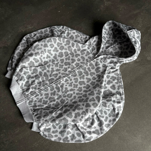 <span class=keywords><strong>Felpa</strong></span> <span class=keywords><strong>con</strong></span> <span class=keywords><strong>cappuccio</strong></span> da <span class=keywords><strong>uomo</strong></span> <span class=keywords><strong>con</strong></span> stampa leopardata <span class=keywords><strong>nera</strong></span> personalizzata - Product Image 5