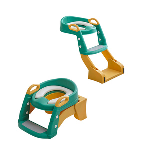 Attrezzo portatile per bambini Pee Trainer per allenamento pieghevole 3-in-1 <span class=keywords><strong>vasino</strong></span> con scala per bambini orinatoio - Product Image 1