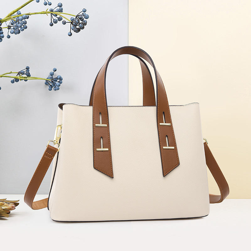 สีน้ำตาล