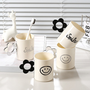 Tasse de brossage, tasse d'eau, tasse de brosse à dents épaisse de ménage, tasse en gros avec poignée - Product Image 3