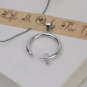 Colgante de Plata S925 para Mujer con Incrustaciones de Perlas de 8-9 mm, Accesorios de Joyería Hechos a Mano, Tocado con Personalidad, Bandeja Vacía Incluida - Product Image 4