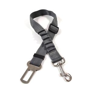 Ceinture de sécurité réglable pour chien, harnais de sécurité pour chiots, sangle de traction pratique pour chiens, produit pour animaux de compagnie - Product Image 5