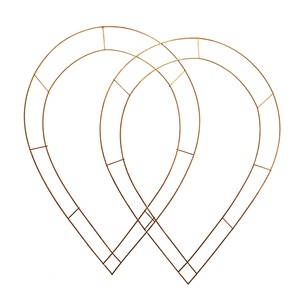 पार्टी सजावट के लिए 18 इंच दिल का आकार धातु तार मालदार फ्रेम - Product Image 1