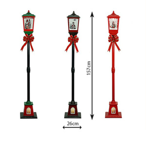 โคมไฟถนนคริสต์มาสขนาด 6 ฟุต พร้อมไฟ LED ตกแต่ง ประดับดนตรี จำลองหิมะตก หมุนได้ เหมาะสำหรับตกแต่งภายใน - Product Image 6