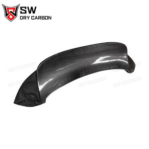 สปอยเลอร์หลังคาร์บอนไฟเบอร์แบบคลาสสิกสำหรับรถปอร์เช่ 992 <span class=keywords><strong>911</strong></span> คาร์เรร่า พร้อมลิ้นกันชนหลังและชุดแต่งแอโรไดนามิก - Product Image 3