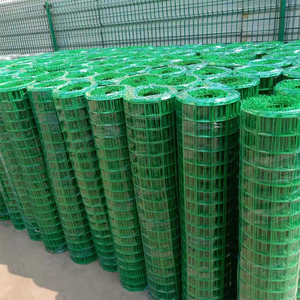 Rouleau de <span class=keywords><strong>grillage</strong></span> soudé en PVC sur mesure pour clôture périmétrique/agricole avec poteaux inclus - Product Image 4