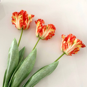 Fleurs artificielles de tulipes Premium au toucher réel, en latex 3D, effet mouillé, dégradé de couleurs, bouquet pour la décoration de la maison et de mariage, vente en gros - Product Image 4