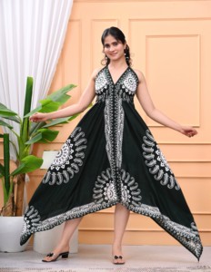 Robe en coton bohème taille unique, élégante, imprimée, coupe décontractée, tissu léger, lavable, design bohème stylé, coupe trapèze pour femme - Product Image 4