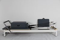 Nouveau Reformer Pilates Celux Classique et Élégant, Équipement de Studio Durable avec Cadre Blanc, pour Entraînement du Core et Corps Entier à Faible Impact, Modèle 2026