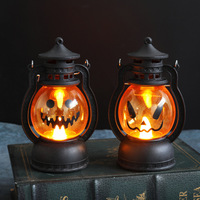Nouvelle lanterne décorative vintage portable en forme de citrouille d'Halloween en PVC, lampe à huile effrayante pour les fêtes