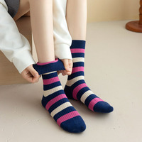Nouvelles chaussettes femme automne/hiver style coréen, tendance, mi-mollet, décontractées, color-block, style européen, à double aiguille