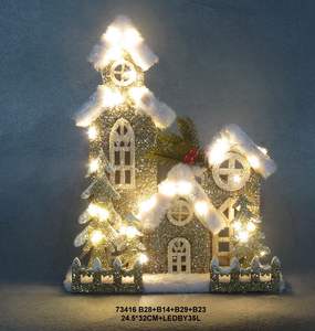 Vente en gros de maisons lumineuses de Noël en bois vintage à LED pour la décoration des fêtes - Product Image 2
