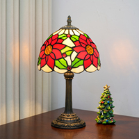 Lampe de table Tiffany avec abat-jour en verre teinté aux fleurs de Noël, lampe de chevet vintage pour chambre à coucher, salon, décoration de la maison, cadeau